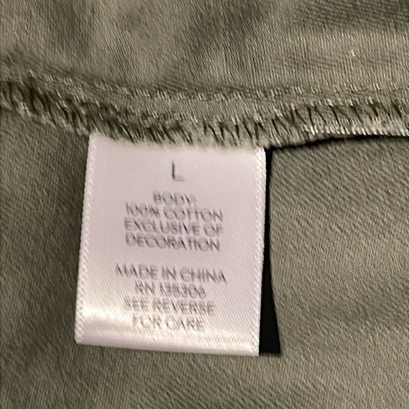 Westport Olive Green Embroidered Flowers Women’s jacket Size L Preowned - Picture 9 of 10